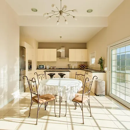 Vila Luxury Casa Dalmare *