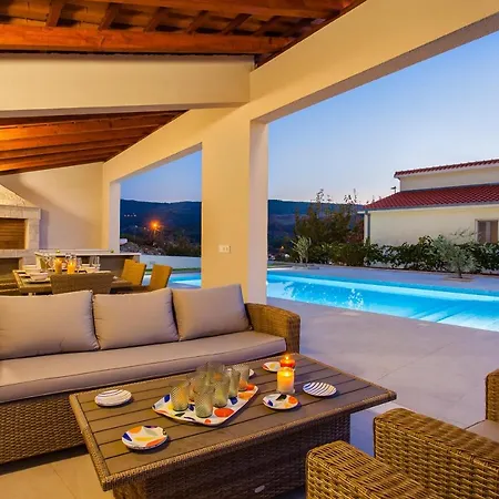 Luxury Casa Dalmare * Tugare